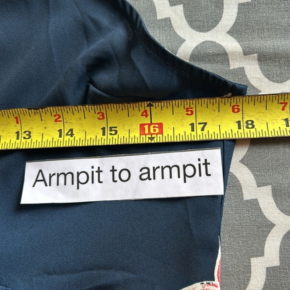 Sadie and Sage split back Halter dress sz S - Picture 9 of 14